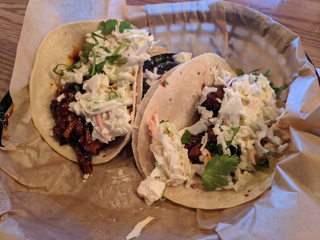 R&R BBQ | restaurant | 10646 Jerry Seiner Rd, South Jordan, UT 84095, USA | 8015239500 OR +1 801-523-9500