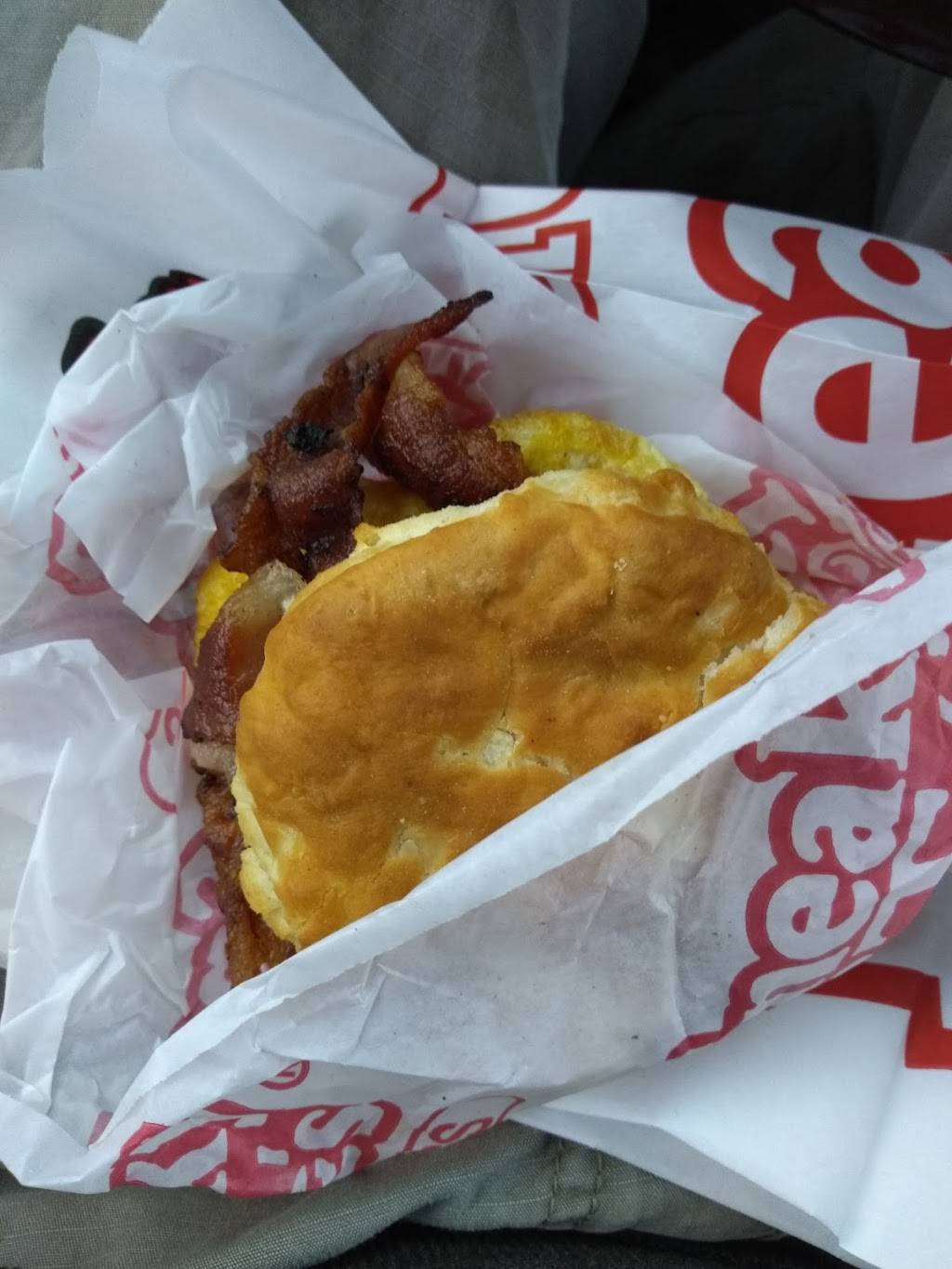 Sneaky Petes Hot Dogs | restaurant | 3229 Hwy 52 W, Pelham, AL 35124, USA | 2056216448 OR +1 205-621-6448