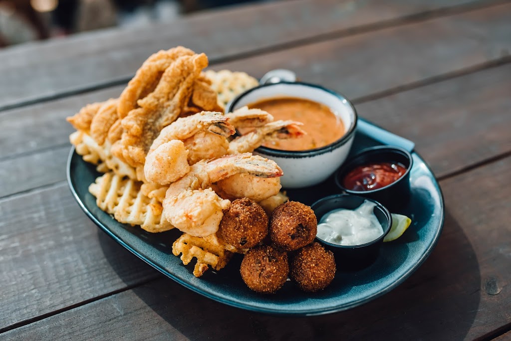 Walk-Ons | restaurant | 23213 Grand Cir Blvd, Katy, TX 77449, USA | 2817695959 OR +1 281-769-5959