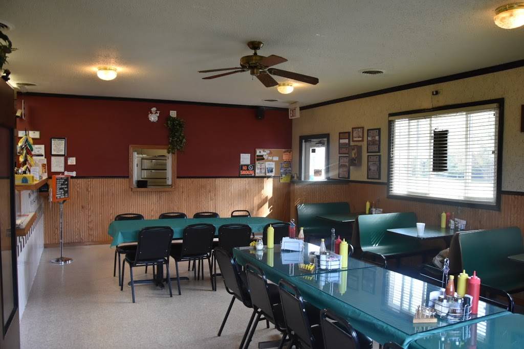 Pizza Roma | restaurant | 106 W Division St, Fisher, IL 61843, USA | 2178976776 OR +1 217-897-6776