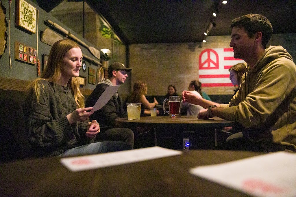 Bunker | restaurant | thru the patio, 1515 W Monroe St, Chicago, IL 60607, USA | 7738235818 OR +1 773-823-5818