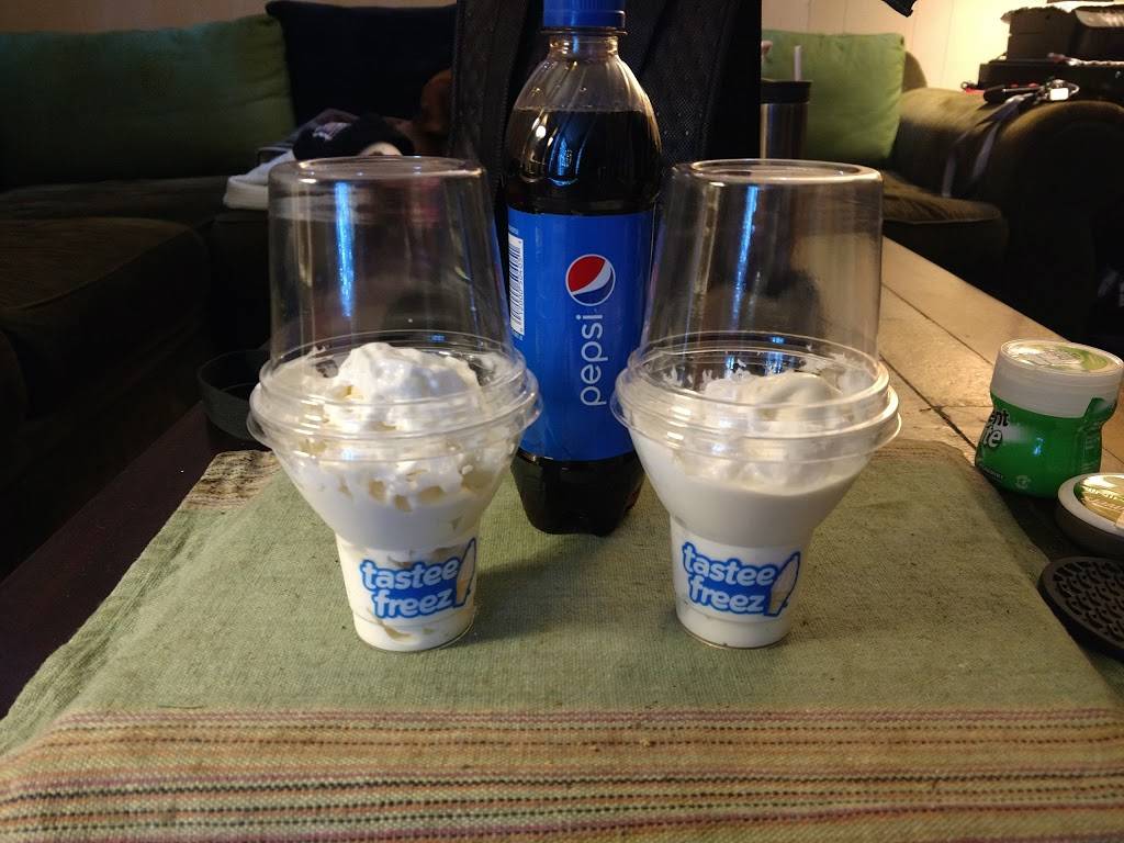 Hamburger Stand | restaurant | 3100 S Broadway, Englewood, CO 80113, USA | 3037629110 OR +1 303-762-9110