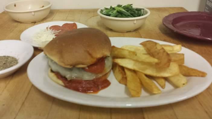 Giuseppes | Italian Restaurant | restaurant | 707 Main St, Mt Hope, WV 25880, USA | 3048775022 OR +1 304-877-5022