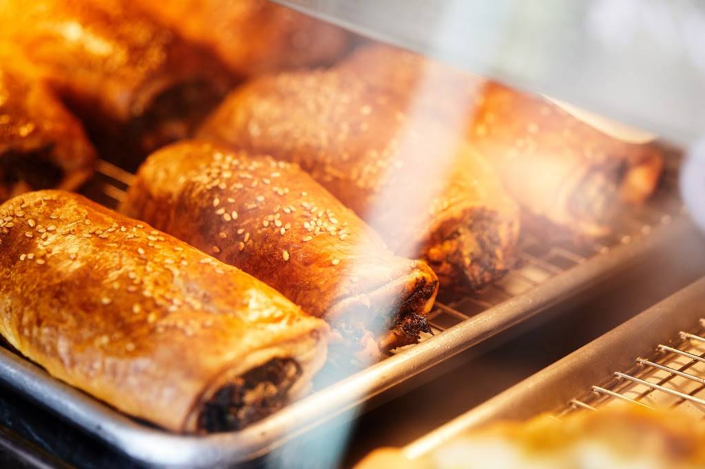 Pie-Not The Aussie Style Bakery | bakery | 21058 Pacific Coast Hwy #200, Huntington Beach, CA 92648, USA | 9496507437 OR +1 949-650-7437