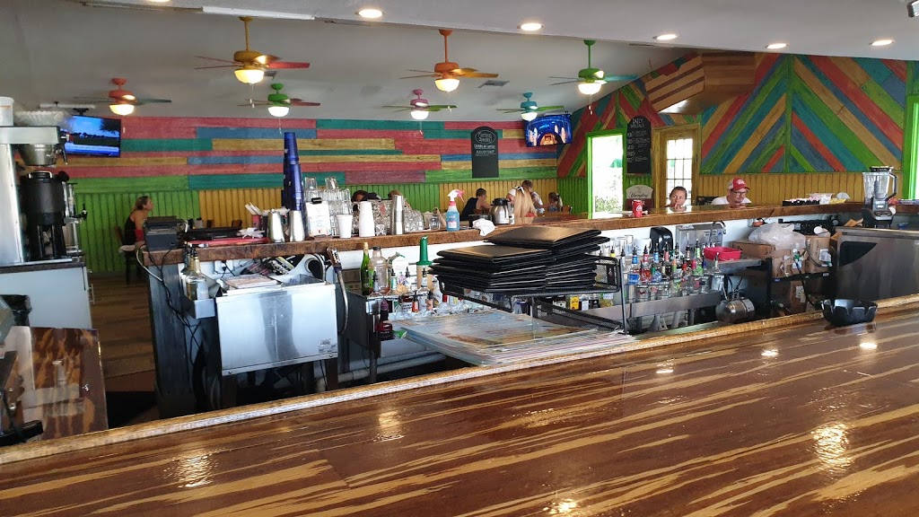 The Reef | restaurant | 14701 Gulf Blvd, Madeira Beach, FL 33708, USA | 7279543402 OR +1 727-954-3402