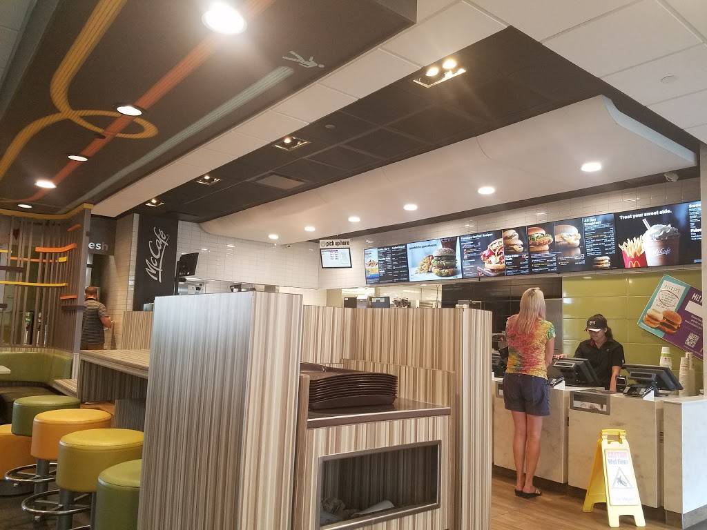 McDonalds | cafe | 15251 E 104th Ave, Commerce City, CO 80022, USA | 3032279939 OR +1 303-227-9939