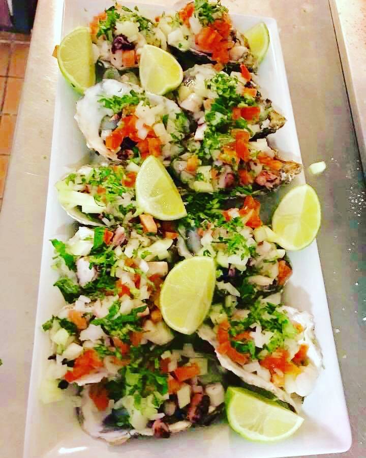 Tacos Nayarit | restaurant | 1375 N Blackstone Ave, Fresno, CA 93703, USA | 5594865304 OR +1 559-486-5304