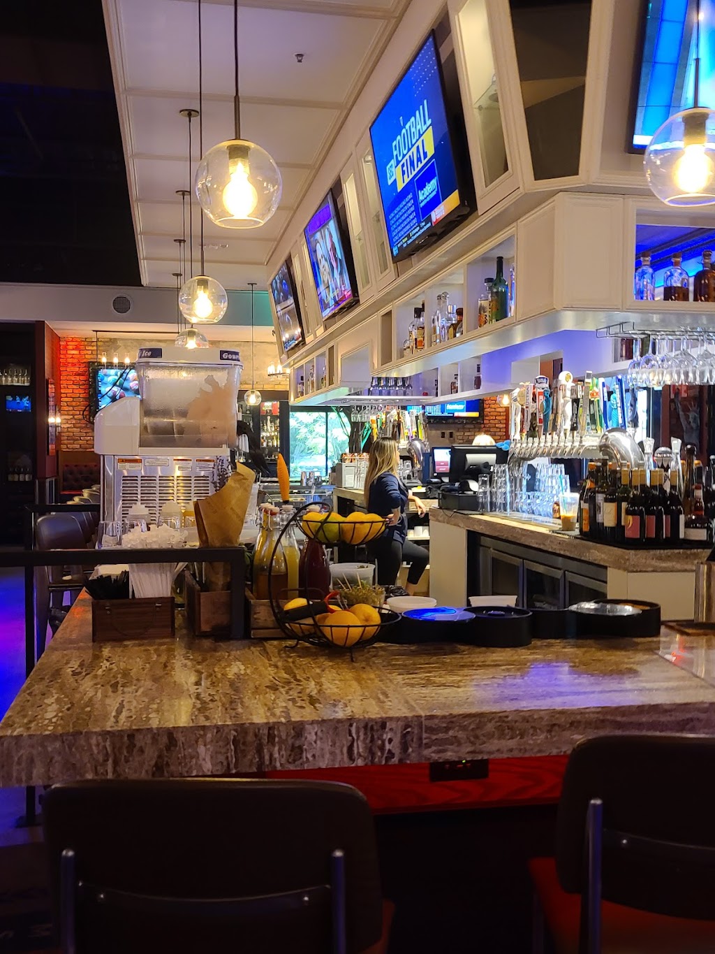 American Social Orlando | restaurant | 7335 W Sand Lake Rd #101, Orlando, FL 32819, USA | 4074549992 OR +1 407-454-9992