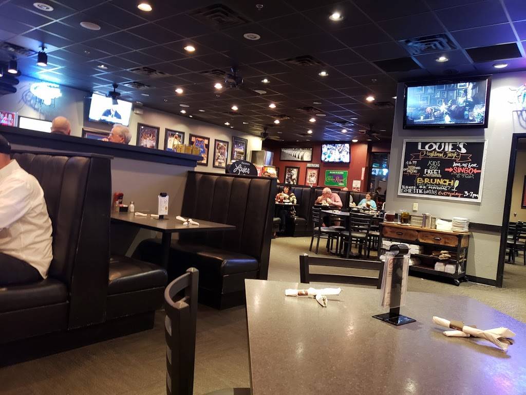 Louies Grill & Bar | restaurant | 1201 Northwest 178th Street, Highland Park Rd, Edmond, OK 73012, USA | 4053482288 OR +1 405-348-2288