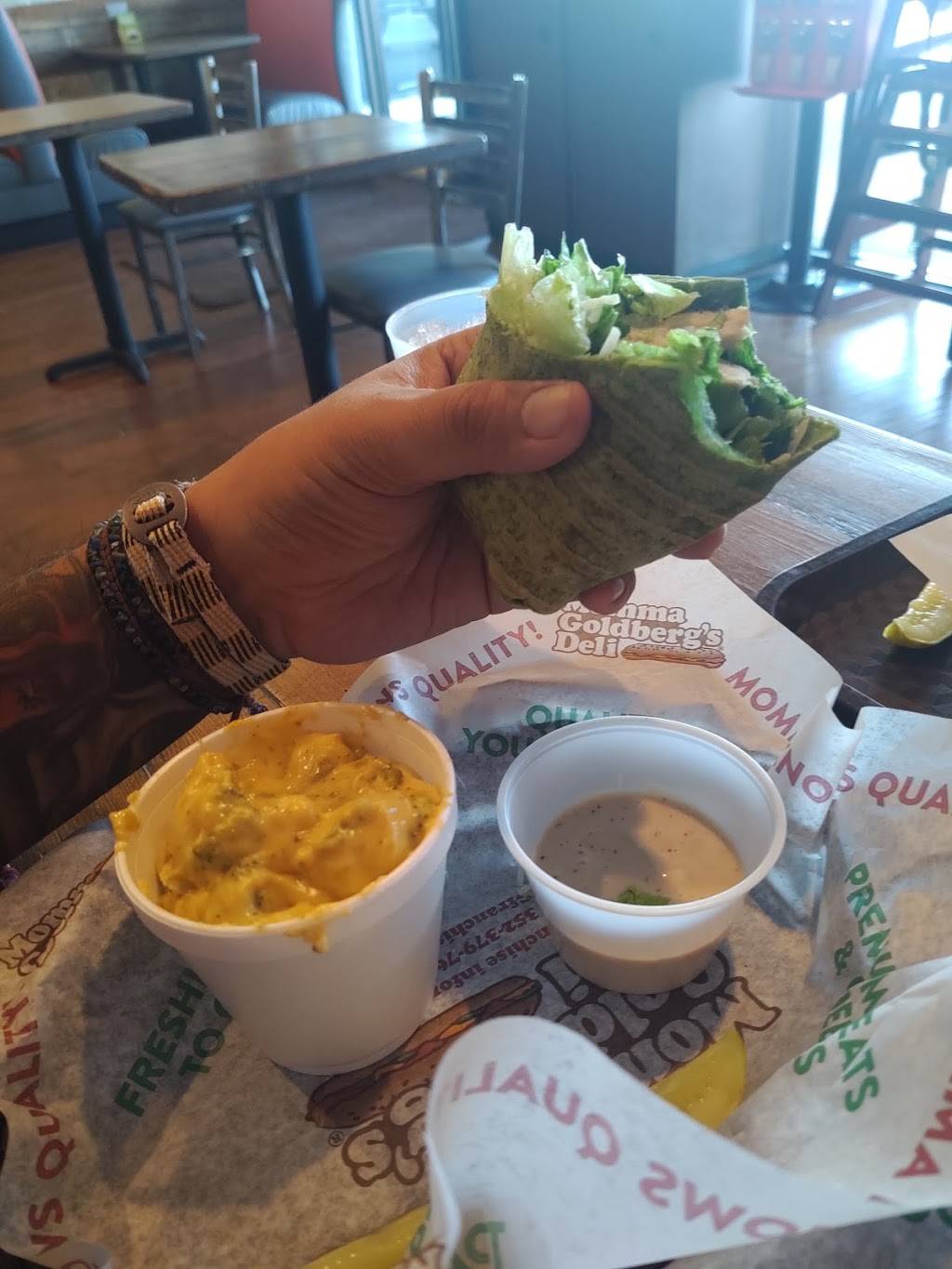 Momma Goldbergs Deli | restaurant | 6625, 7960 Vaughn Rd, Montgomery, AL 36116, USA | 3345171071 OR +1 334-517-1071