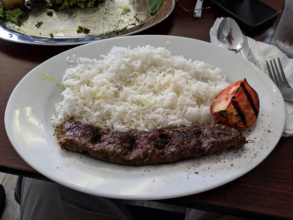 Esthers Persian Cafe | restaurant | 12466 St Charles Rock Rd, Bridgeton, MO 63044, USA | 3147551882 OR +1 314-755-1882