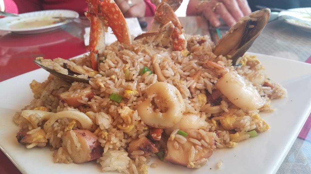 Waka-Tay | restaurant | 98 Main St, Woodbridge, NJ 07095, USA | 7325107035 OR +1 732-510-7035