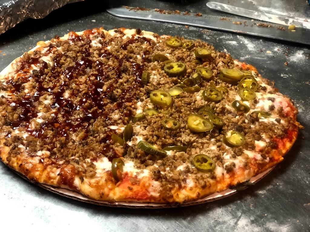 Battle Ground Pizza King | restaurant | 105 North St, Battle Ground, IN 47920, USA | 7655672790 OR +1 765-567-2790