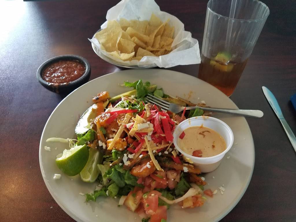 Javis Best Of Tex Mex | restaurant | 7709 E Ben White Blvd, Austin, TX 78744, USA | 5123868329 OR +1 512-386-8329