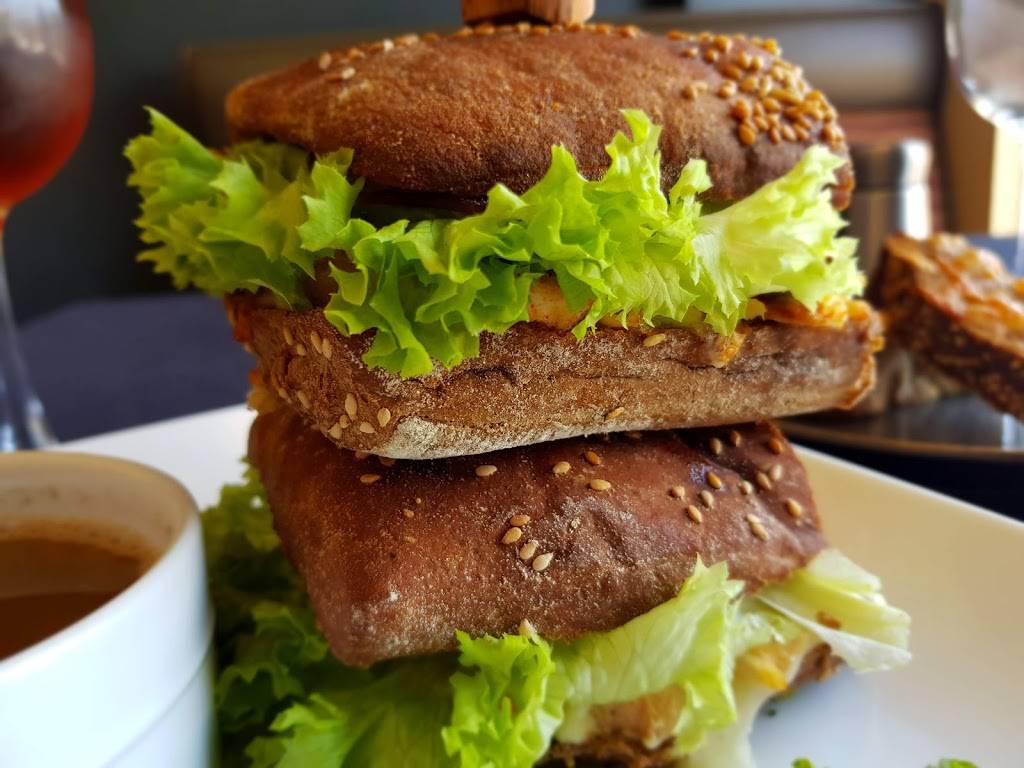 Bread street restaurant | restaurant | Blvd. el Refugio 24853, Las Abejas, 22245 Tijuana, B.C., Mexico | 016646292919 OR +52 664 629 2919