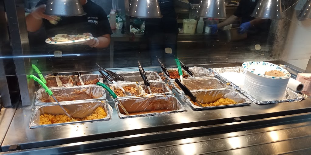 Tacos Navarro | restaurant | 217 E Northern Ave #223, Pueblo, CO 81006, USA | 7195466280 OR +1 719-546-6280