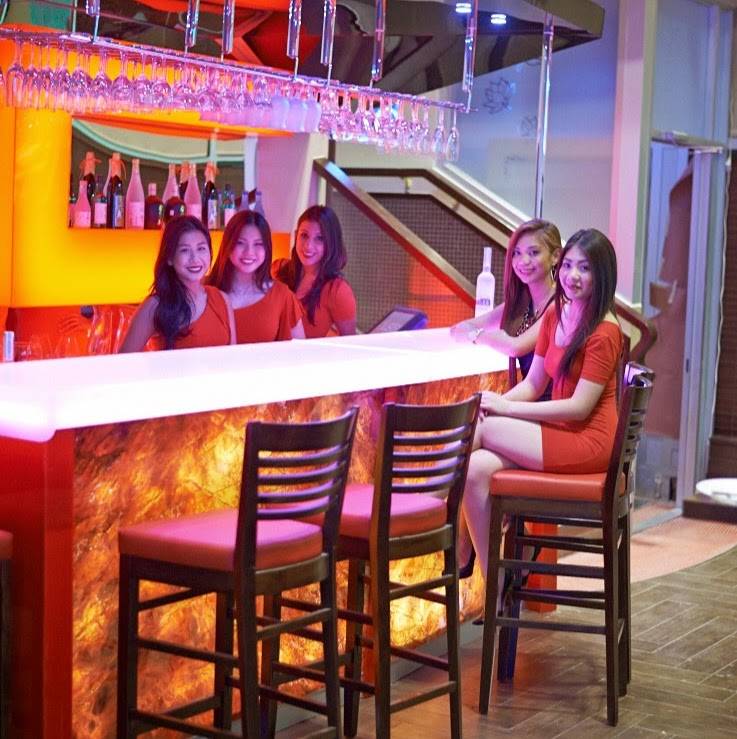 Kiyomi Tapas | restaurant | 145 Promenade Du Centropolis, Laval, QC H7T 0B3, Canada | 4506883152 OR +1 450-688-3152