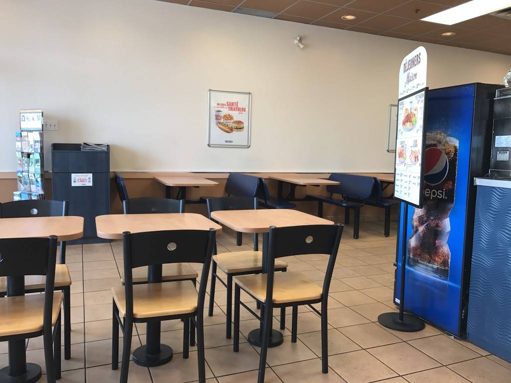 Valentine | restaurant | Place St-Jean, 400 Boulevard du Séminaire N, Saint-Jean-sur-Richelieu, QC J3B 5L2, Canada | 4503594988 OR +1 450-359-4988