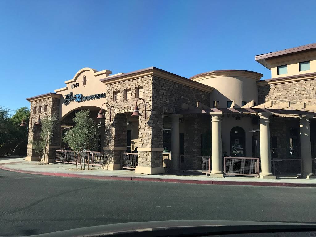 Blue 32 Sports Grill | restaurant | 6348 S Higley Rd, Gilbert, AZ 85298, USA | 4802487002 OR +1 480-248-7002