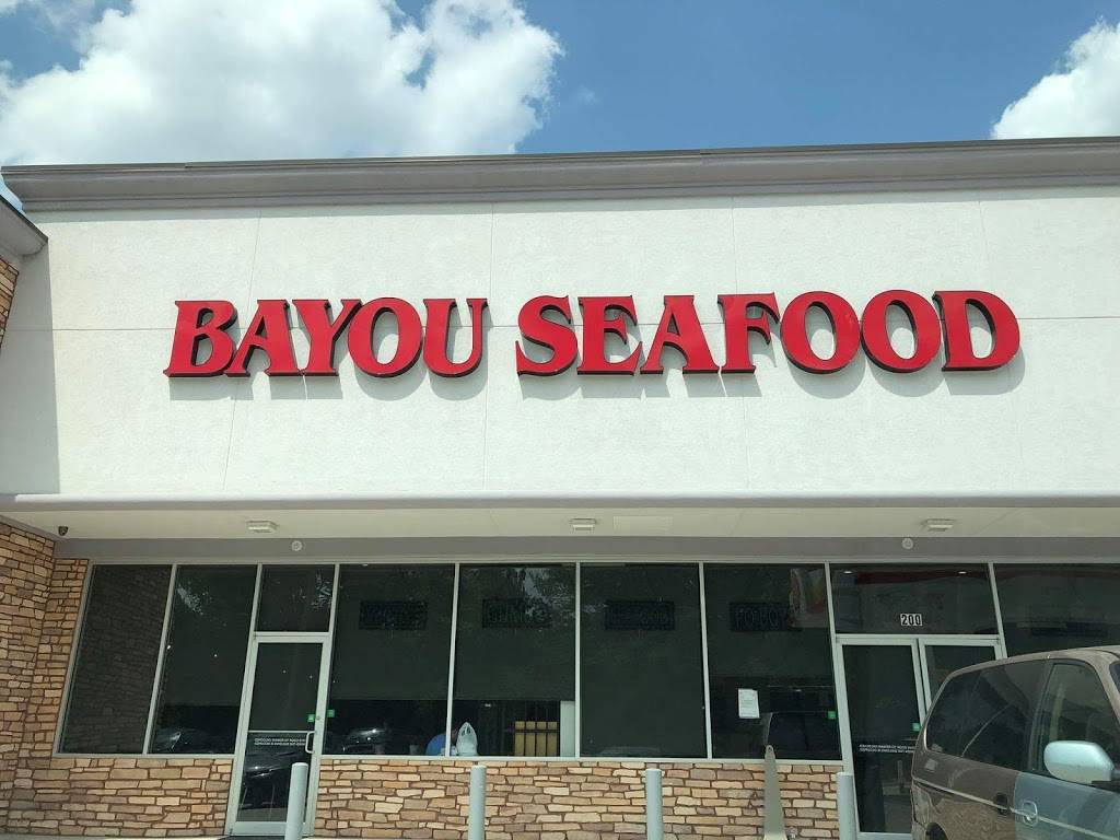 Bayou Seafood & More | restaurant | 10040 Veterans Memorial Dr #200, Houston, TX 77038, USA | 2817414520 OR +1 281-741-4520