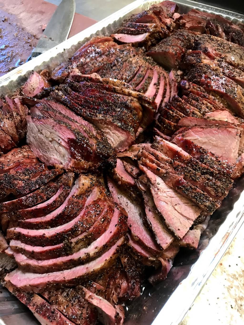 Neighbor Tims BBQ | restaurant | 6483 Calle Real, Goleta, CA 93117, USA | 8058452230 OR +1 805-845-2230