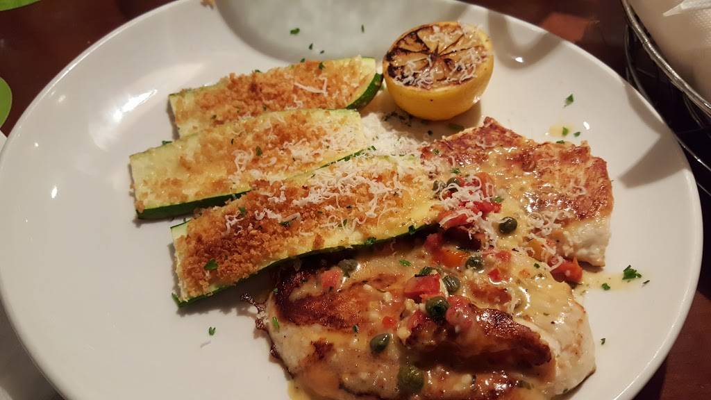 Olive Garden Italian Restaurant | meal takeaway | 270 Brea Mall Way, Brea, CA 92821, USA | 7142551332 OR +1 714-255-1332