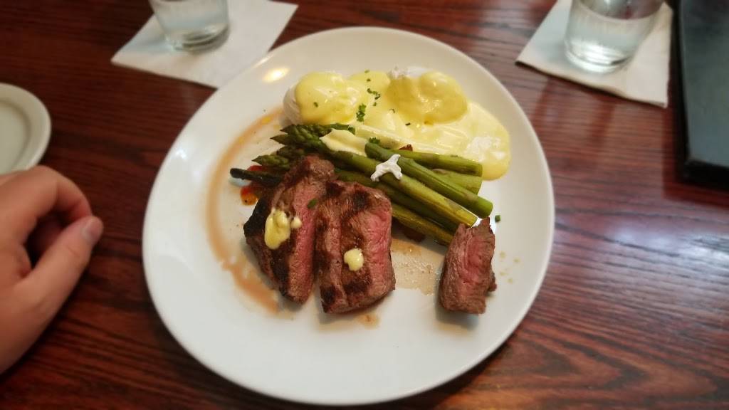 Spinnerstown Hotel | restaurant | 2195 Spinnerstown Rd, Quakertown, PA 18951, USA | 2155367242 OR +1 215-536-7242