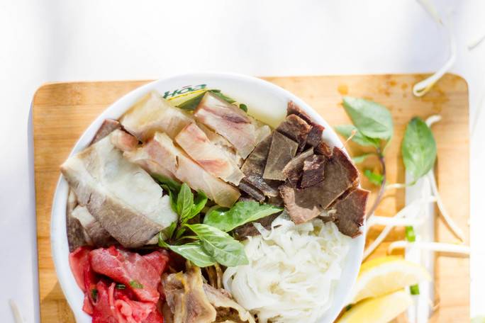 Pho Hoa Noodle Soup | McKee | restaurant | 3065 McKee Rd, San Jose, CA 95127, USA | 4084789727 OR +1 408-478-9727