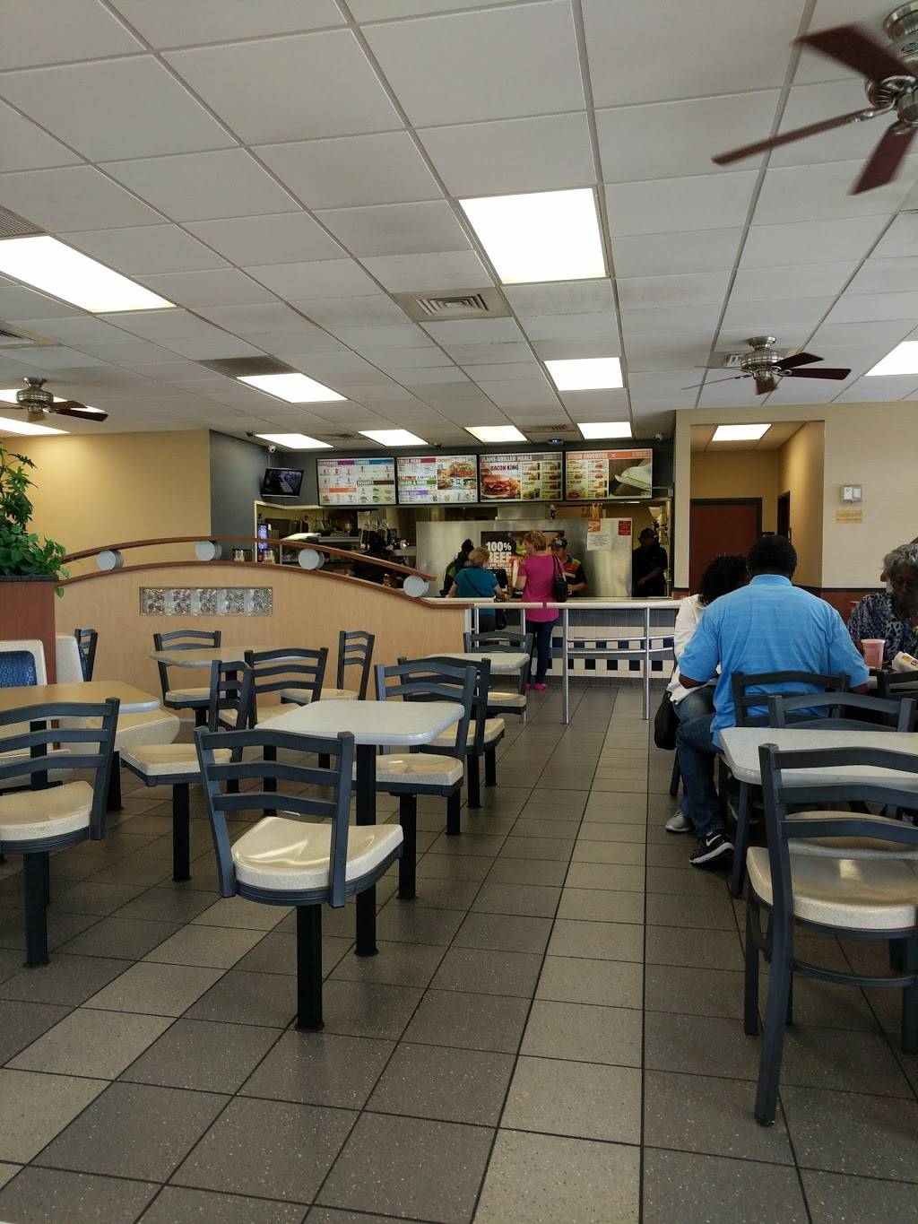 Burger King | restaurant | 4738 Colonial Blvd, Fort Myers, FL 33966, USA | 2392750324 OR +1 239-275-0324