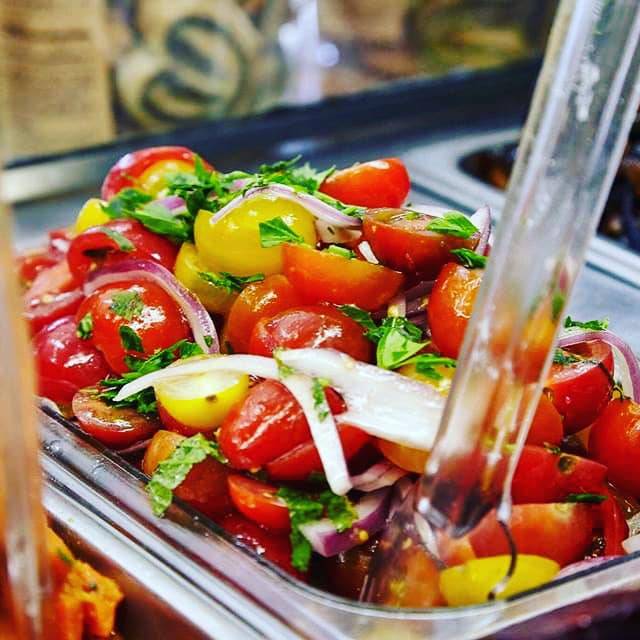 Falafel St. Jacques | restaurant | 1299 Rue Notre Dame, Lachine, QC H8S 2C7, Canada | 5143001125 OR +1 514-300-1125