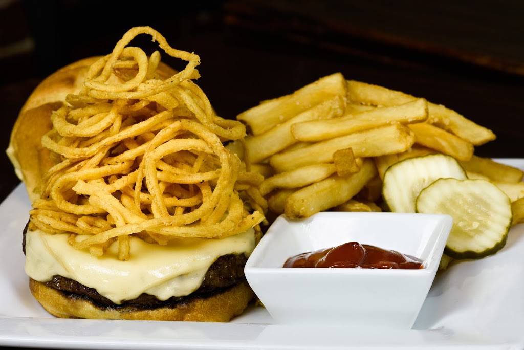 River House | restaurant | 53 Bow St, Portsmouth, NH 03801, USA | 6034312600 OR +1 603-431-2600