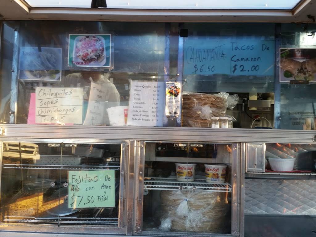 El Paricutin Food truck | restaurant | 750 W Shell Rd, Nogales, AZ 85621, USA | 5209806795 OR +1 520-980-6795