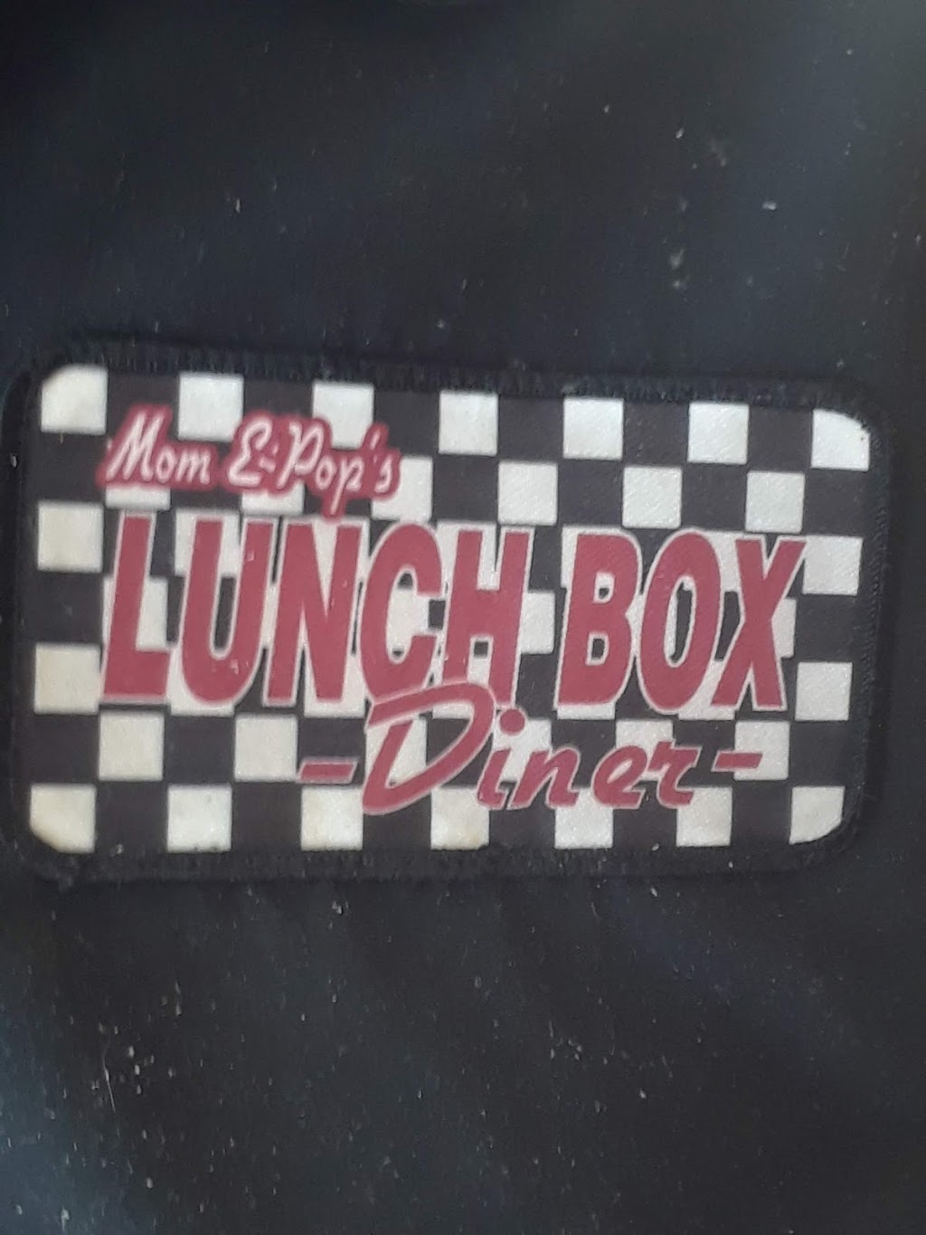 Mom & Pops Lunch Box | restaurant | Tule River Reservation, Springville-Johnsondale, CA 93257, USA | 5598536055 OR +1 559-853-6055