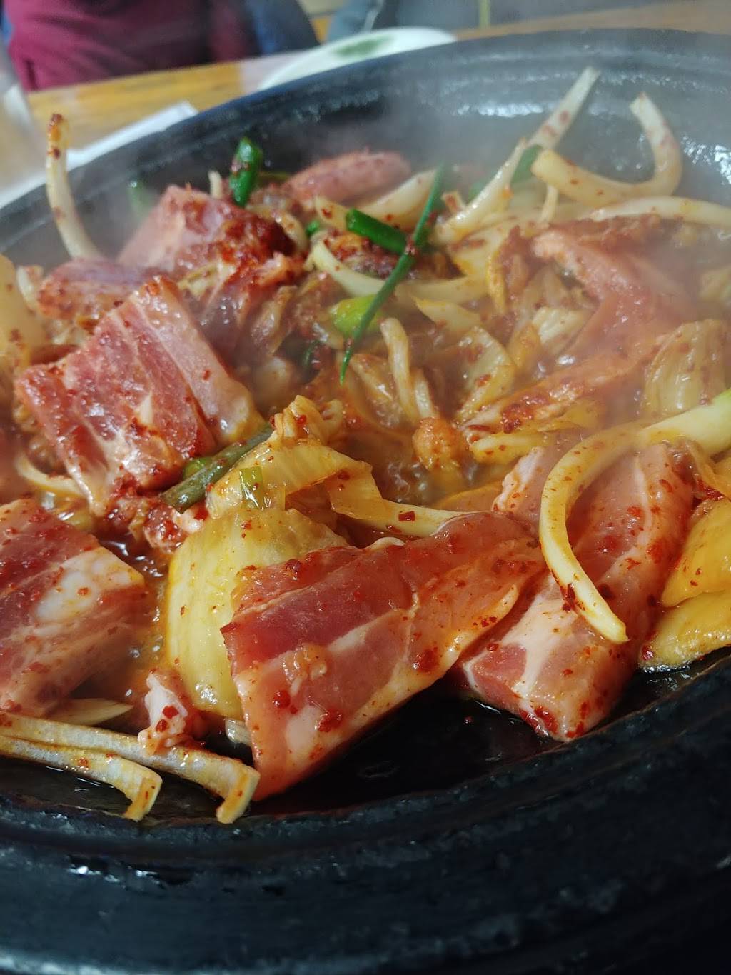 Booill Restaurant | restaurant | 3346 W Bryn Mawr Ave, Chicago, IL 60659, USA | 7735883112 OR +1 773-588-3112