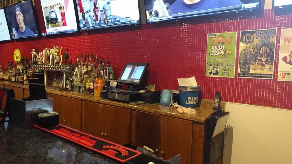 Velocity Wings | restaurant | 12853 Braemar Village Center, Bristow, VA 20136, USA | 7033692800 OR +1 703-369-2800