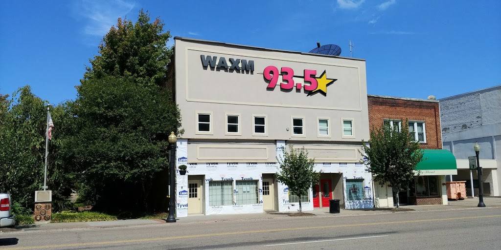 Sugar Hill Cidery | restaurant | 815 Park Ave NW, Norton, VA 24273, USA | 2763257313 OR +1 276-325-7313