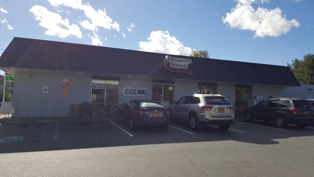 Stewarts Shops | cafe | 6151 NY-8, Chestertown, NY 12817, USA | 5184943208 OR +1 518-494-3208