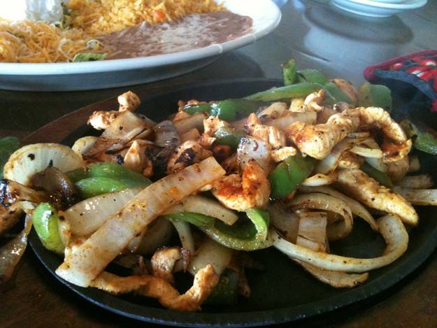 La Fiesta Mexican Restaurant | restaurant | 5707 Western Ave, Knoxville, TN 37921, USA | 8655882599 OR +1 865-588-2599