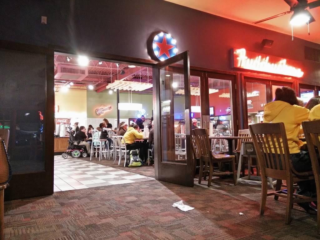 Fuddruckers | restaurant | 1509 John B White Sr Blvd, Spartanburg, SC 29301, USA | 8645768329 OR +1 864-576-8329