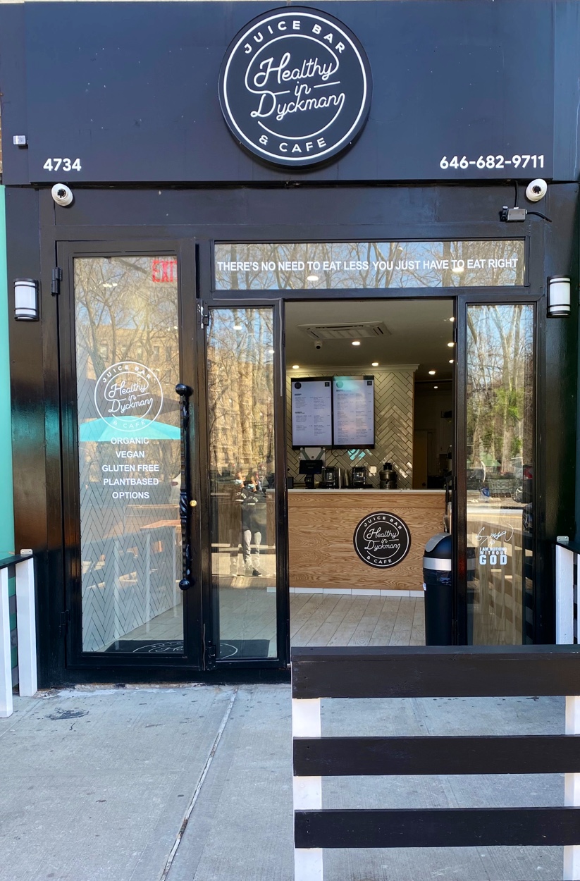 Healthy in dyckman Juice bar & cafe | cafe | 4734 Broadway, New York, NY 10040, USA | 6466829711 OR +1 646-682-9711