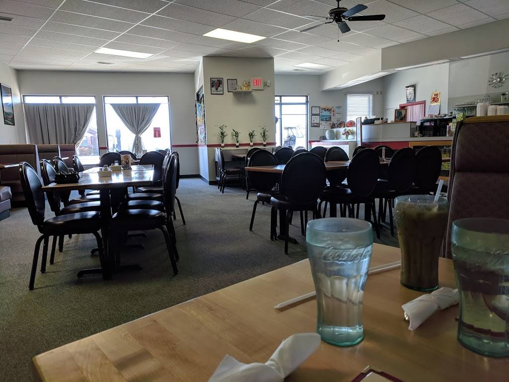 Classic Thai | restaurant | 108 S Henrietta St, Effingham, IL 62401, USA | 2173426436 OR +1 217-342-6436