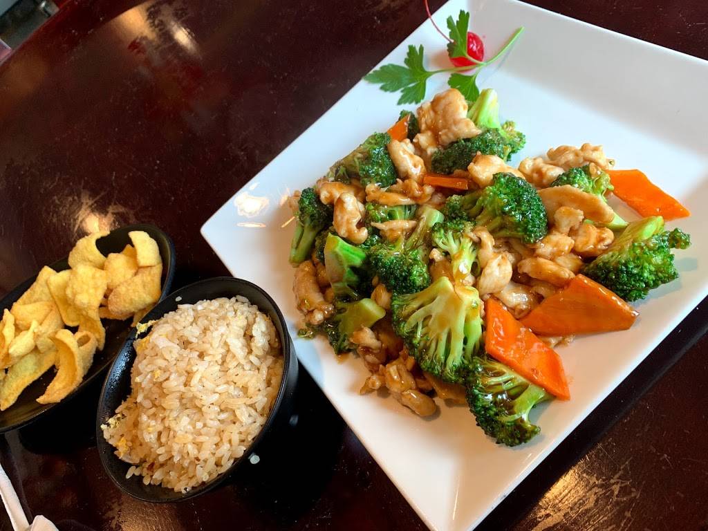 La Chine China Bistro | restaurant | 120 Saundersville Rd, Hendersonville, TN 37075, USA | 6157573618 OR +1 615-757-3618