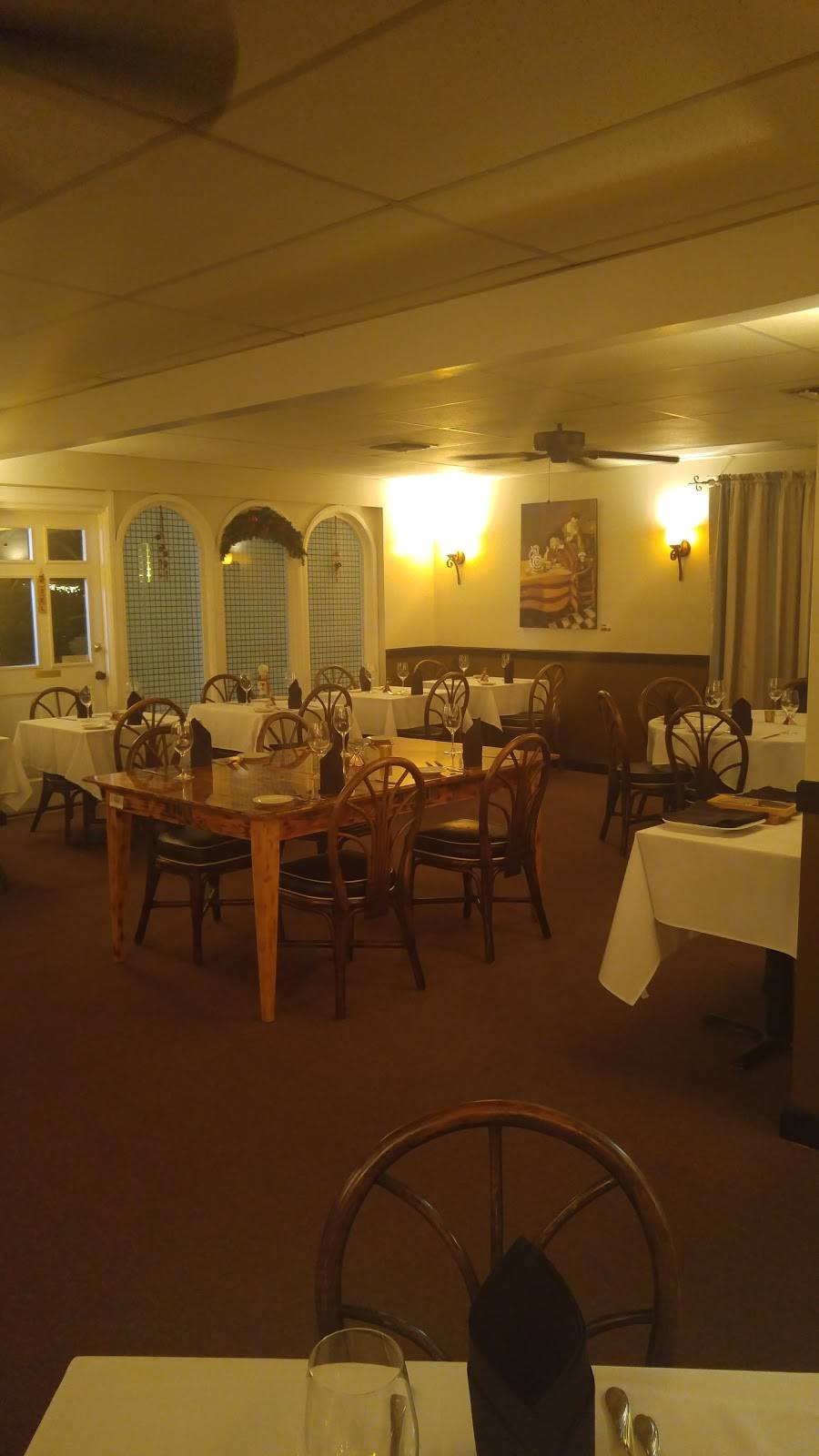 Cafe Largo | restaurant | 12551 Indian Rocks Rd, Largo, FL 33774, USA | 7275966282 OR +1 727-596-6282