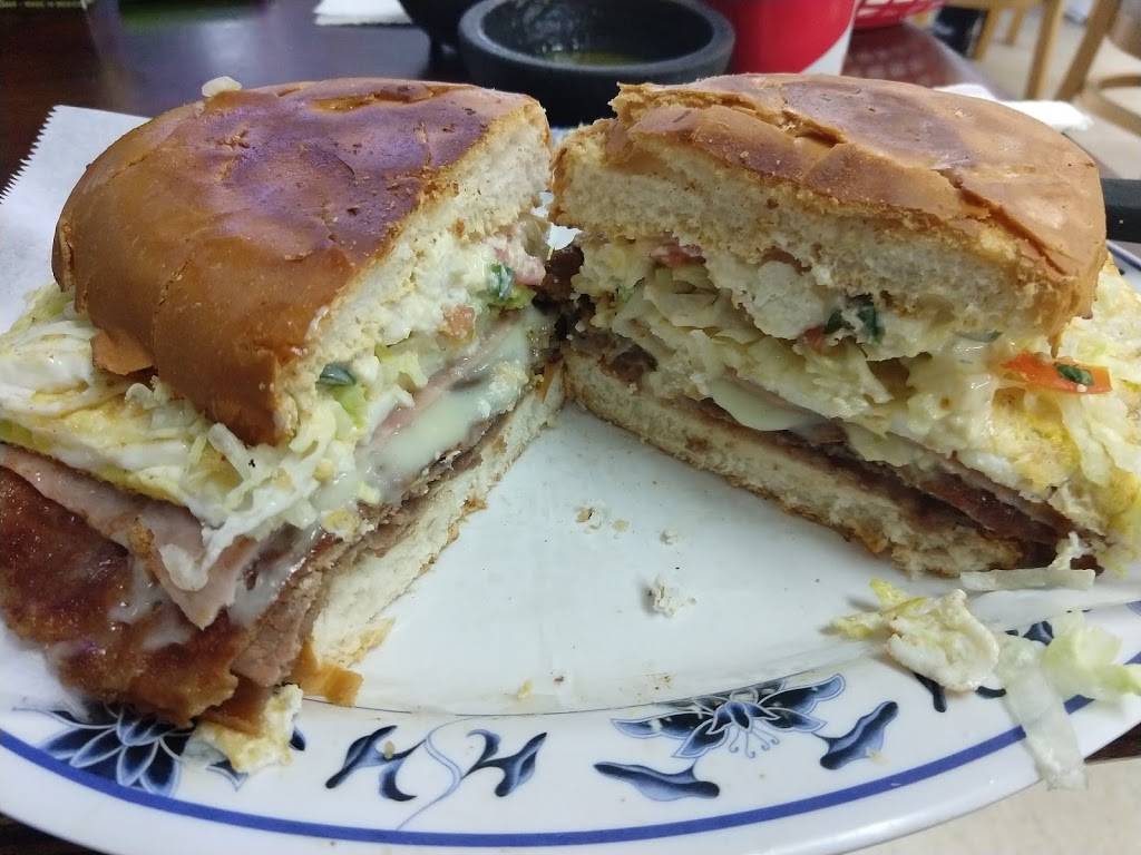 Mercadito Y Taqueria Inc | restaurant | 3802 Broadway Avenue J, Galveston, TX 77550, USA | 4097625870 OR +1 409-762-5870