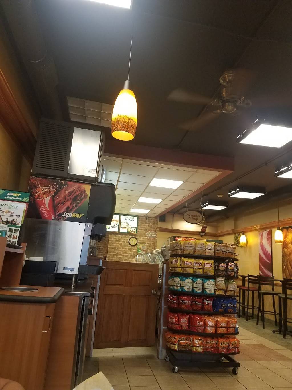 Subway Restaurants | restaurant | 33 S Prospect Ave, Park Ridge, IL 60068, USA | 8476927821 OR +1 847-692-7821