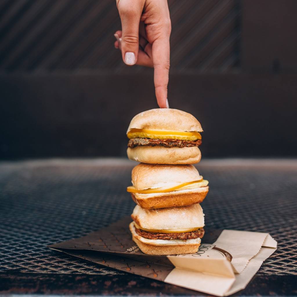 Scooters Coffee | bakery | 1114 1st Ave E, Newton, IA 50208, USA | 6418405017 OR +1 641-840-5017