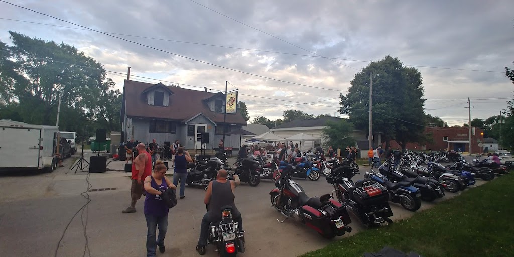 E 25th Pub & Grub | restaurant | 509 E 25th St, Des Moines, IA 50317, USA | 5152666885 OR +1 515-266-6885