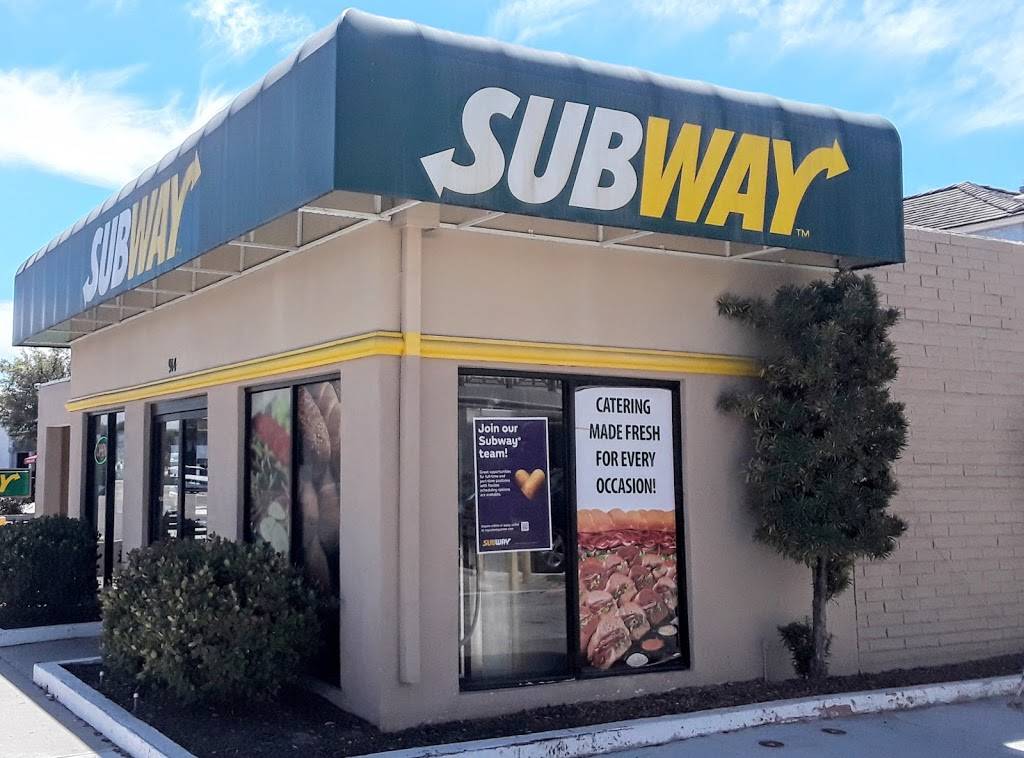 Subway Restaurants | restaurant | 914 Pacific Coast Hwy, Seal Beach, CA 90740, USA | 5624931923 OR +1 562-493-1923