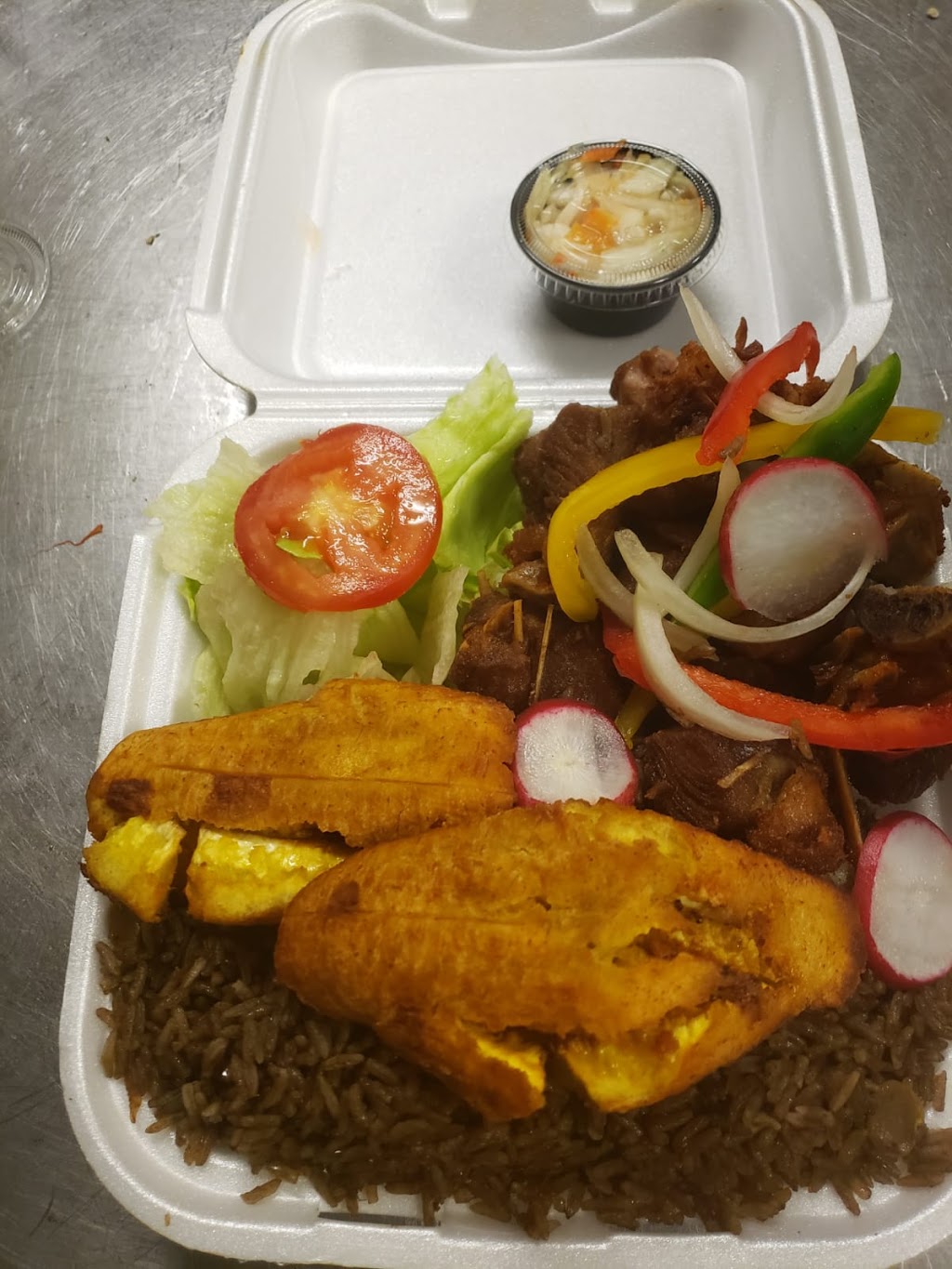 Phils Bakery | restaurant | 2469 Orange Blossom Trail, Orlando, FL 32805, USA | 4079691126 OR +1 407-969-1126