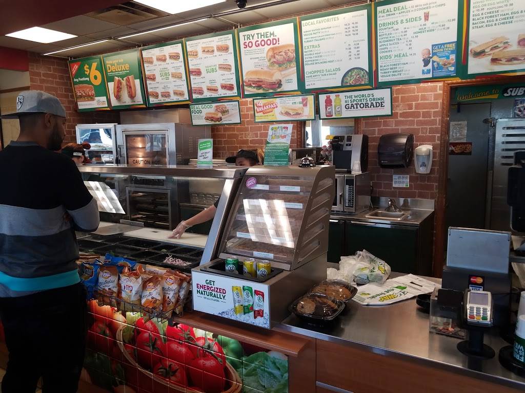 Subway | restaurant | 121 5th Ave, Indialantic, FL 32903, USA | 3217248880 OR +1 321-724-8880